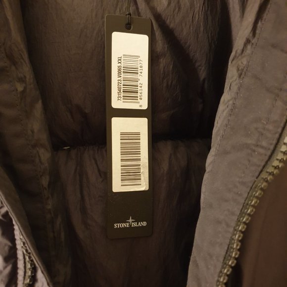 Stone Island Crinkle Reps Down Jacket ‘Black’ - Picture 8 of 11